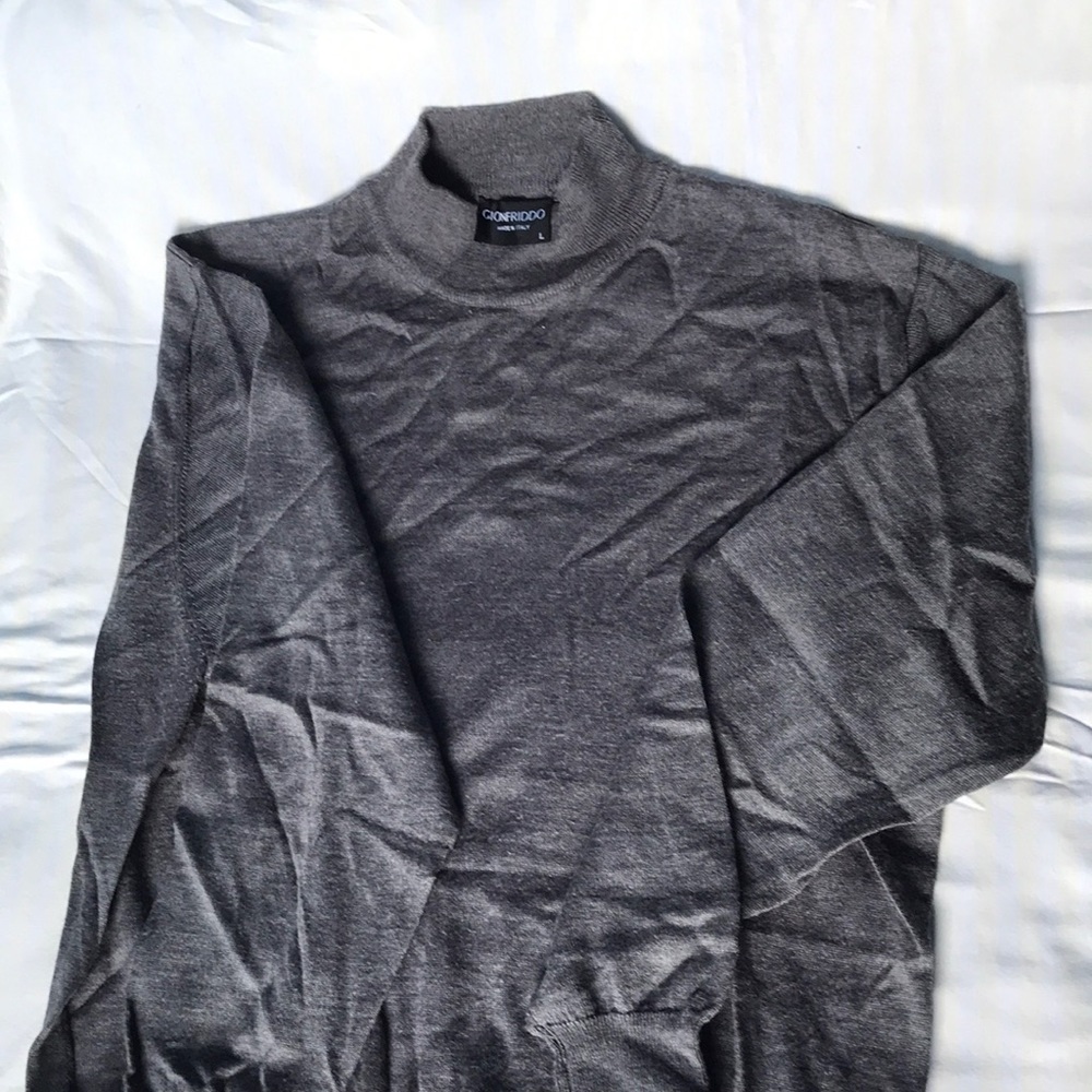 Sweater Gionfriddo brand cozy men’s grey merino wool like new